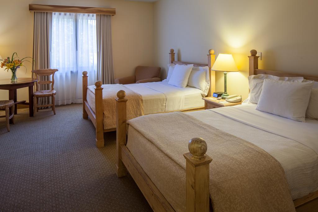 New Harmony Inn Resort And Conference Center エクステリア 写真